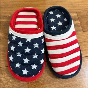 Unisex Dearform Patriotic Star and Stripe Kids Slippers size 12-13
